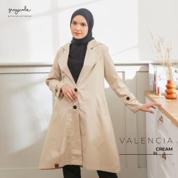 Valencia Coat Muslimah Cream (1)